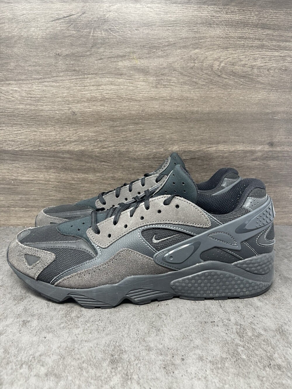 Nike Air Huarache Runner Size 13 Mens Black Medium Ash Anthracite DZ3306-002